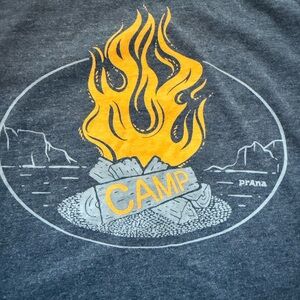 Prana Charcoal T-Shirt with Logo - men’s large